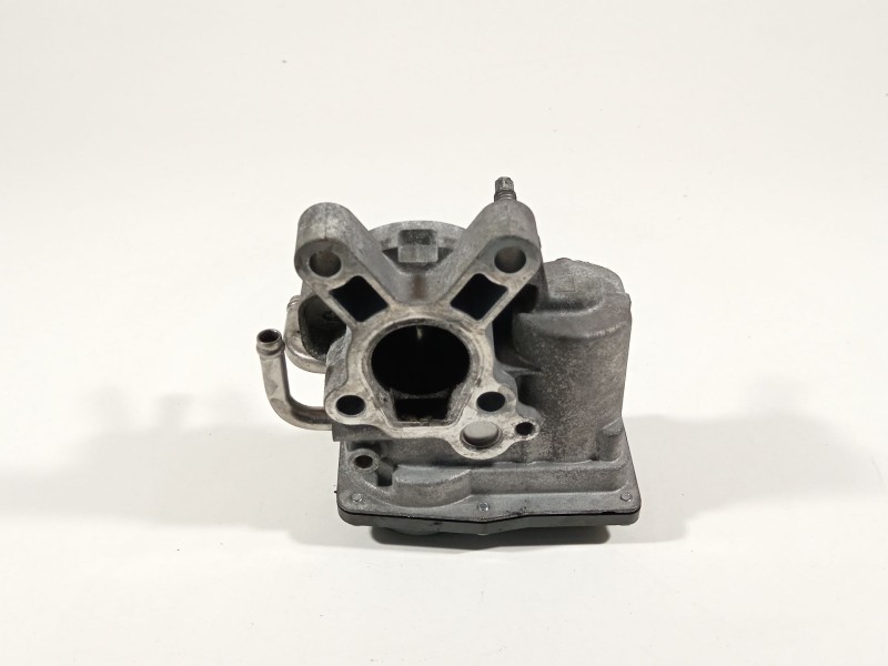 Recambio de valvula egr para subaru outback (b15) active referencia OEM IAM 14710AA741  1501000055