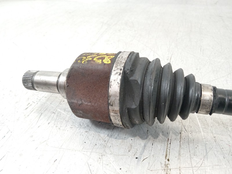 Recambio de transmision delantera izquierda para peugeot 3008 allure referencia OEM IAM 9811176880  
