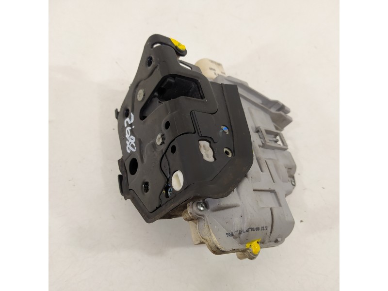 Recambio de cerradura puerta delantera derecha para audi a4 ber. (b8) básico referencia OEM IAM 8J1837016A  