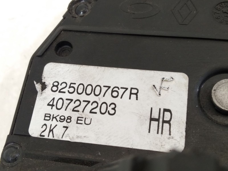 Recambio de cerradura puerta trasera derecha para renault clio iv authentique referencia OEM IAM 825000767R  40727203
