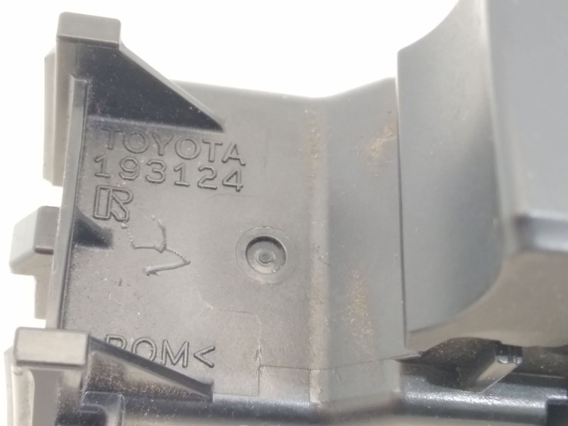 Recambio de mando elevalunas delantero derecho para lexus nx 300h 4wd referencia OEM IAM 1540R48 193124 