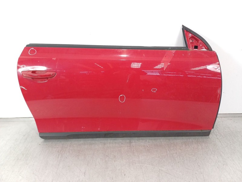 Recambio de puerta delantera derecha para volkswagen scirocco (137) 1.4 tsi (118kw) referencia OEM IAM   