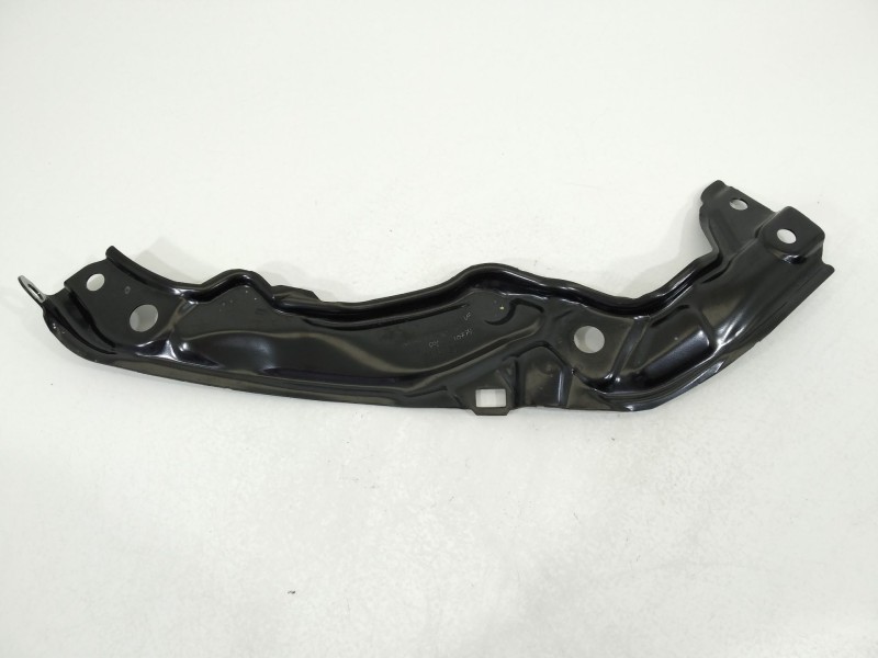 Recambio de travesaño superior para seat ibiza (kj1) referencia OEM IAM 6F0806930A  