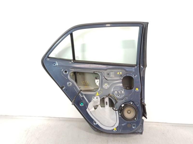 Recambio de puerta trasera izquierda para kia rio (yb) attract referencia OEM IAM   