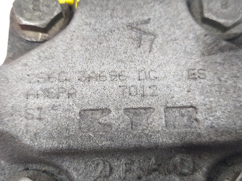 Recambio de bomba direccion para ford fiesta (cbk) ambiente referencia OEM IAM 2S6C3A696DC  