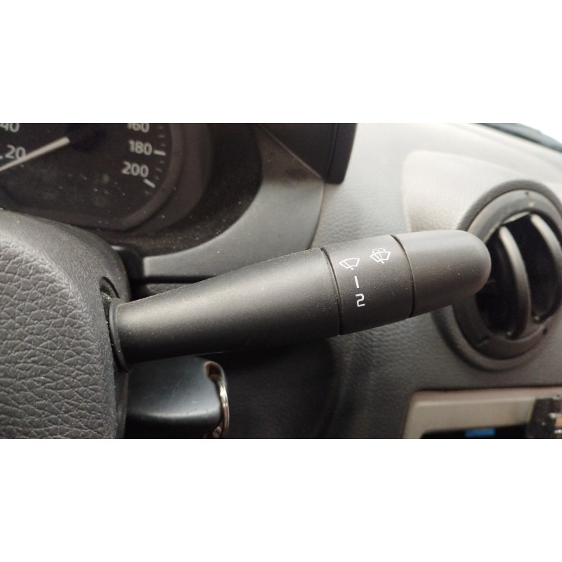 Recambio de mando limpia para dacia logan express ambiance referencia OEM IAM 8200792575  