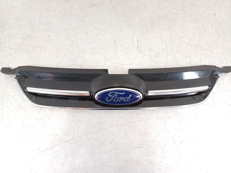 Recambio de rejilla delantera para ford c-max edition referencia OEM IAM AM51R8200B  AM51R8138B