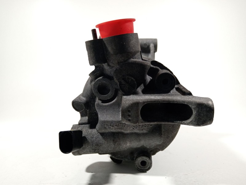Recambio de compresor aire acondicionado para seat leon st (5f8) 1.6 tdi referencia OEM IAM 5Q0820803B  