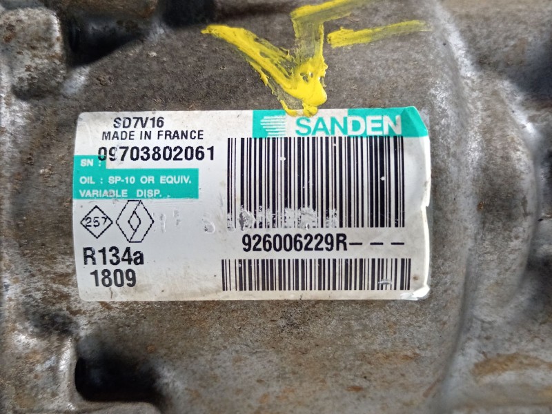 Recambio de compresor aire acondicionado para dacia sandero ambiance referencia OEM IAM 926006229R  SD7V16