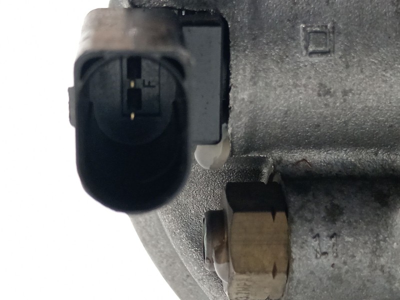 Recambio de compresor aire acondicionado para seat leon (1p1) 1.9 tdi referencia OEM IAM 5N0820803A  
