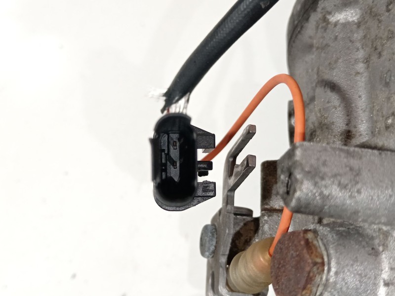 Recambio de compresor aire acondicionado para bmw serie 3 berlina (e90) 320i referencia OEM IAM 64529182794  