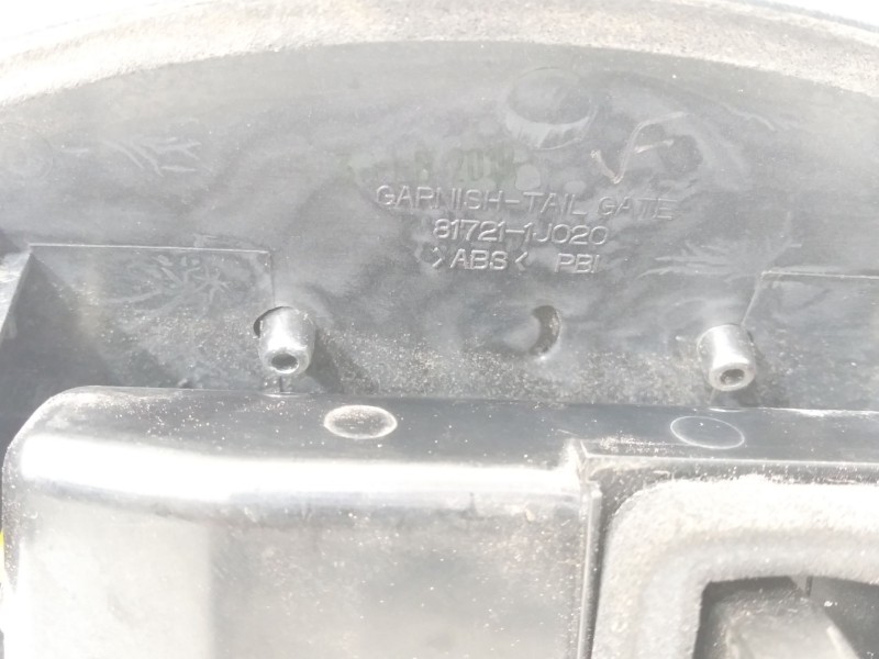 Recambio de maneta exterior porton para hyundai i20 comfort referencia OEM IAM 817211J020  