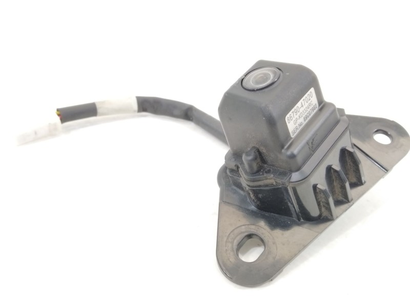 Recambio de camara para toyota prius (nhw20) basis referencia OEM IAM 8679047020  