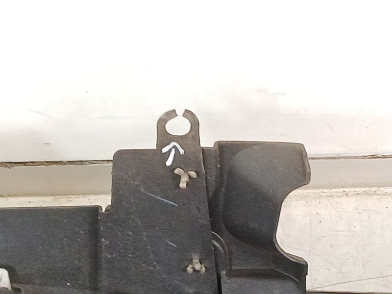 Recambio de rejilla delantera para nissan x-trail (t31) le referencia OEM IAM 62310JG40A  