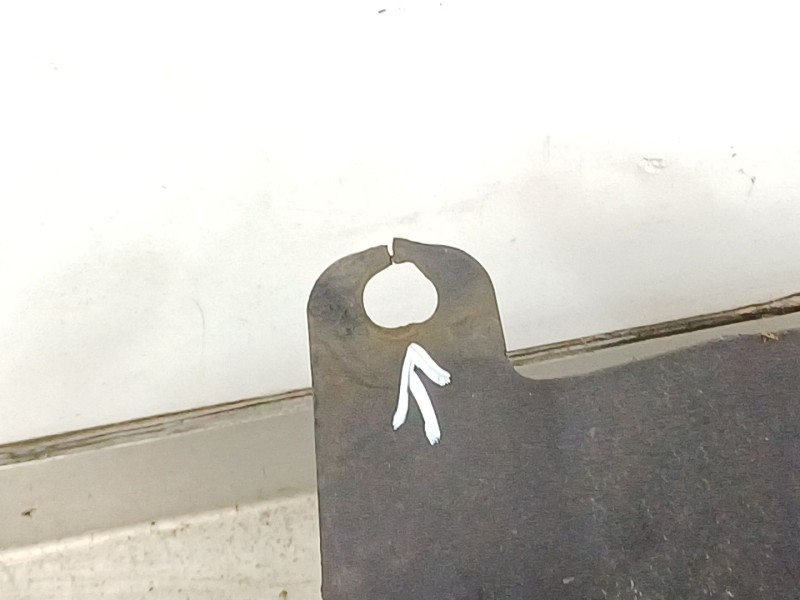 Recambio de rejilla delantera para nissan x-trail (t31) le referencia OEM IAM 62310JG40A  