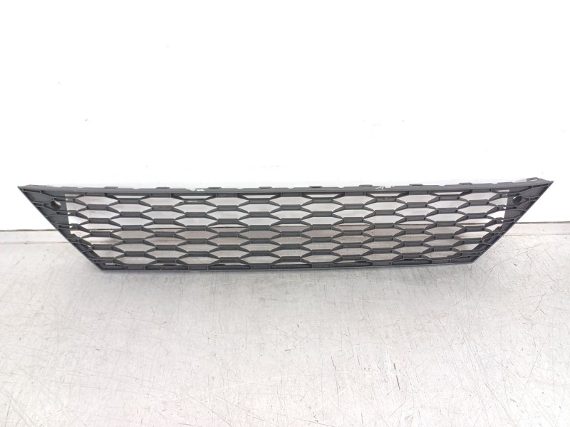 Recambio de rejilla paragolpes delantero para seat leon (5f1) fr referencia OEM IAM 5F0853667A  