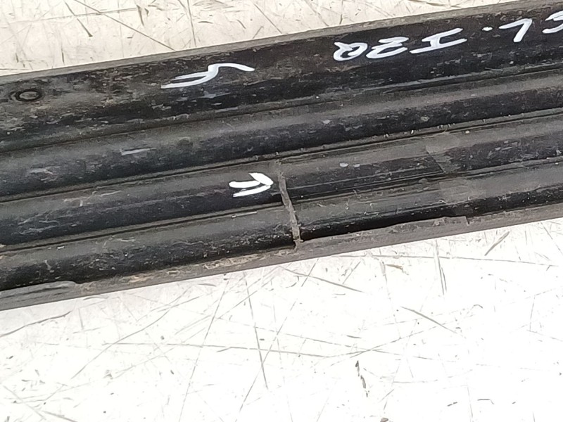 Recambio de moldura para renault fuego 829-explosion referencia OEM IAM RENAULTFUEGOGTX  