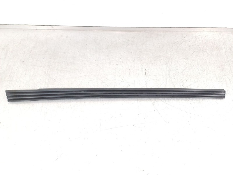 Recambio de moldura para renault fuego 829-explosion referencia OEM IAM RENAULTFUEGOGTX  