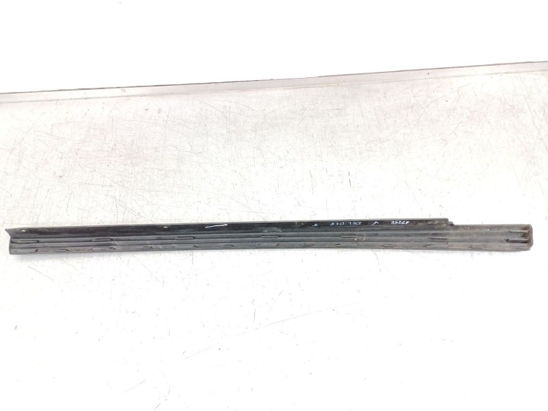 Recambio de moldura para renault fuego 829-explosion referencia OEM IAM RENAULTFUEGOGTX  