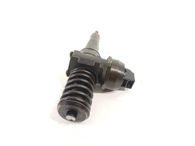Recambio de inyector para skoda superb (3u4) 2.0 tdi dpf referencia OEM IAM 038130073BQ  0414720312