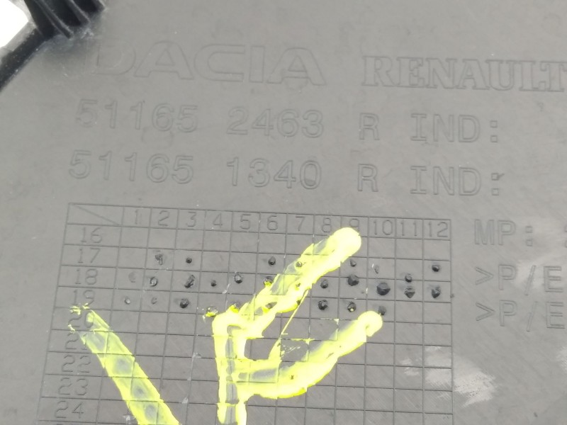 Recambio de tapa paragolpes para dacia duster ii access referencia OEM IAM 511652463R  