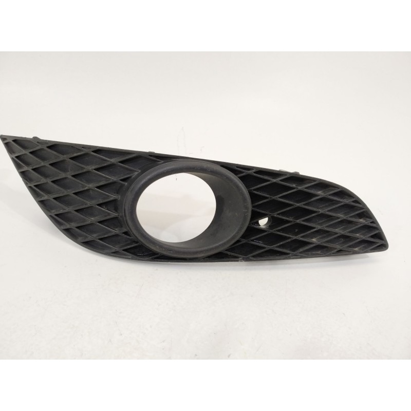 Recambio de rejilla paragolpes derecha para opel astra h sedán (a04) 1.7 cdti (l69) referencia OEM IAM 13225765  