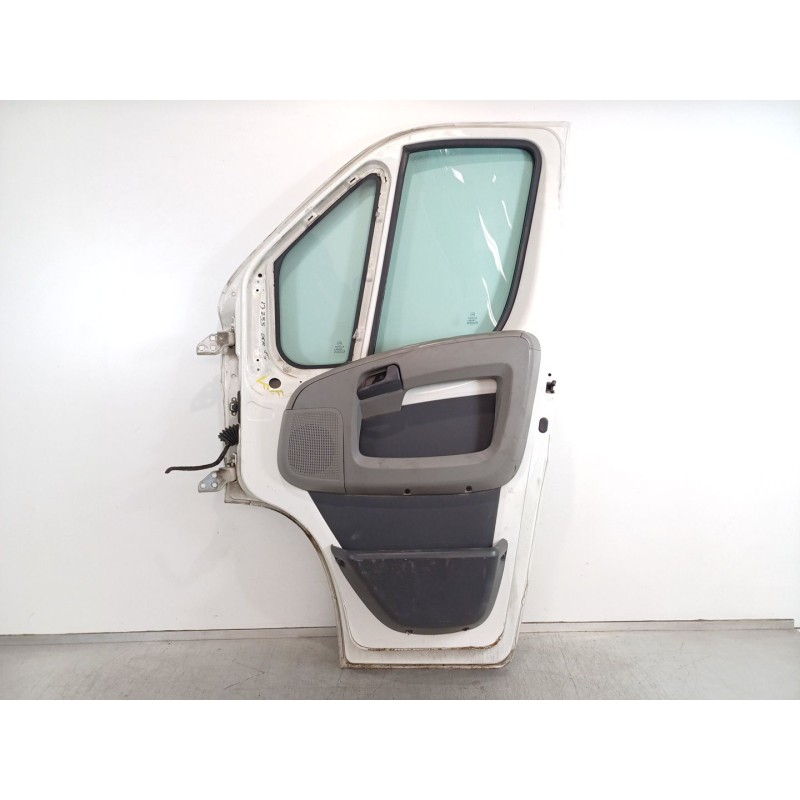 Recambio de puerta delantera derecha para citroën jumper ii autobús 2.2 hdi 120 referencia OEM IAM   