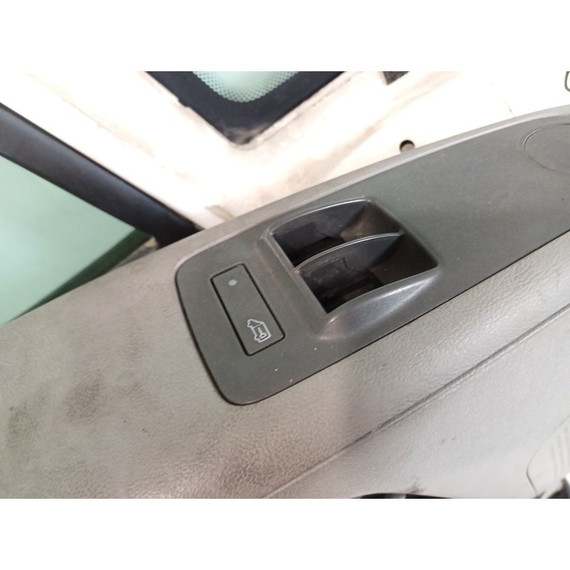 Recambio de puerta delantera izquierda para citroën jumper ii autobús 2.2 hdi 120 referencia OEM IAM   