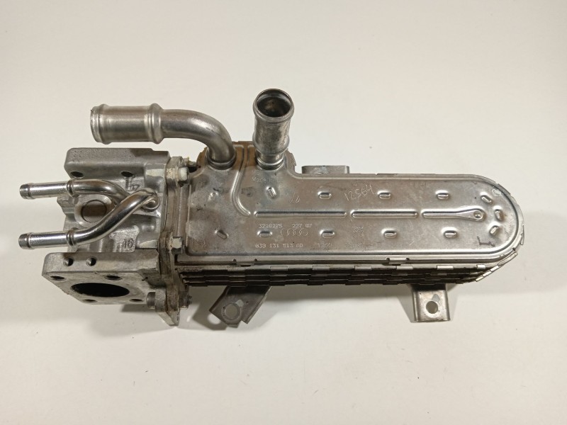 Recambio de enfriador egr para volkswagen golf v berlina (1k1) gt sport referencia OEM IAM 038131513AD  03G131063E