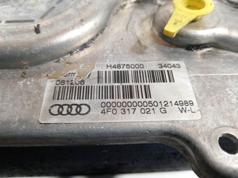 Recambio de enfriador aceite motor para audi s6 berlina 4f2 referencia OEM IAM 4F0317021G  H4875000