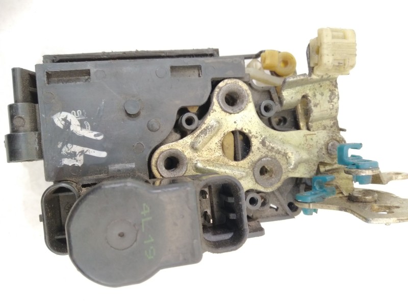 Recambio de cerradura puerta delantera izquierda para chevrolet kalos 1.4 se referencia OEM IAM 96272640   Recambio de cerradura puerta delantera izquierda para chevrolet kalos 1.4 se referencia OEM IAM 96272640