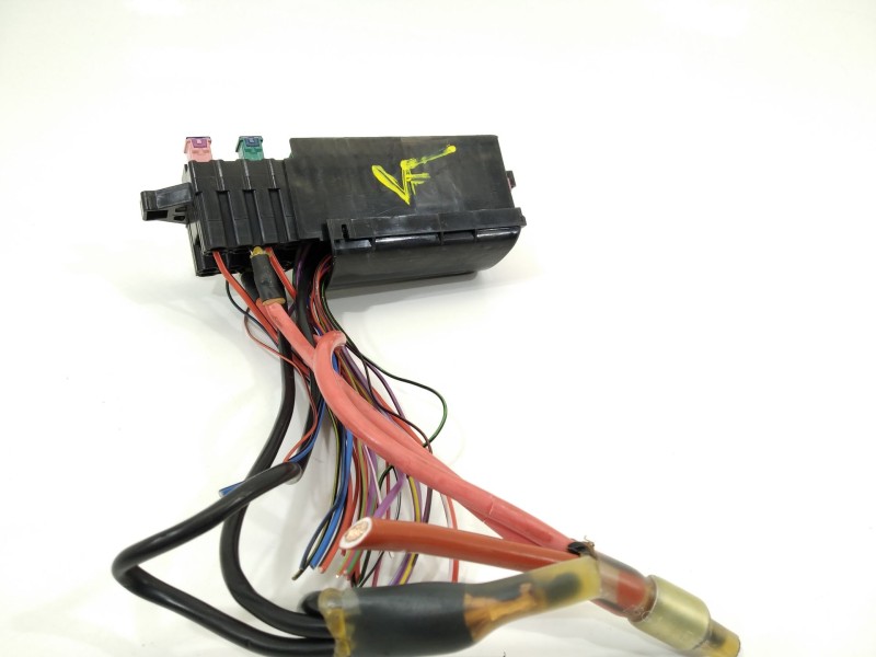 Recambio de caja reles / fusibles para volkswagen crafter kasten (sy) furgón 35 bl ta fwd referencia OEM IAM 6C1971012  