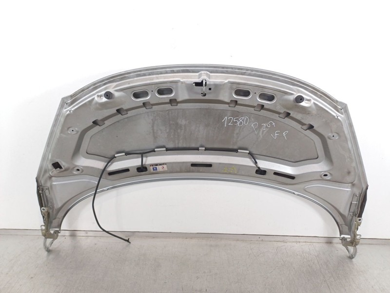 Recambio de capot para peugeot 207 sport referencia OEM IAM   