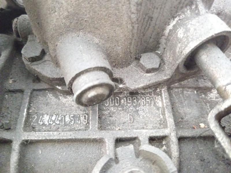 Recambio de caja cambios para opel corsa c club referencia OEM IAM F13C374 300183851 