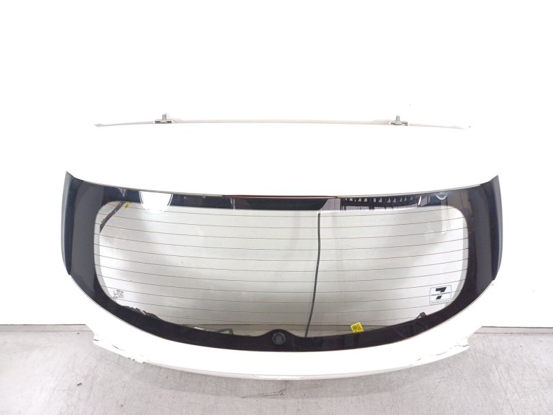 Recambio de porton trasero para kia rio (yb) referencia OEM IAM   