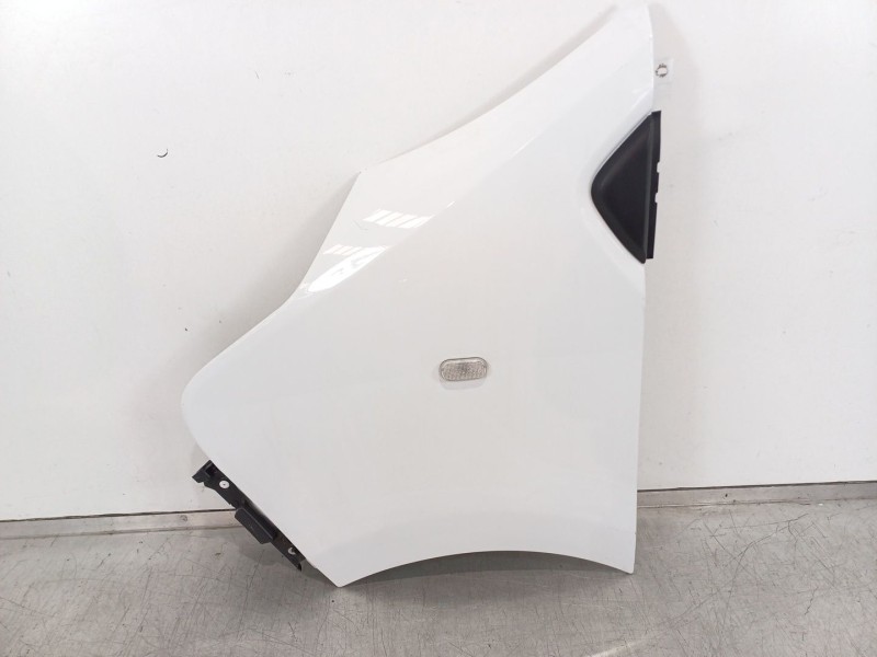 Recambio de aleta delantera izquierda para opel vivaro b kasten/combi combi l1 2.9t referencia OEM IAM   