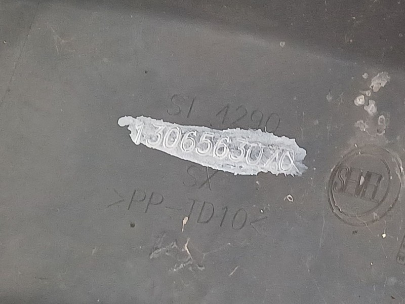 Recambio de paragolpes delantero para peugeot boxer autobús 2.2 hdi 120 referencia OEM IAM 1306563070  