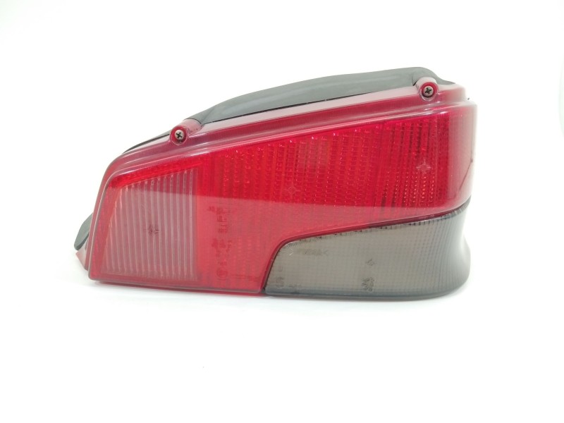 Recambio de piloto trasero derecho para peugeot 106 i (1a, 1c) 1.1 referencia OEM IAM 635184  