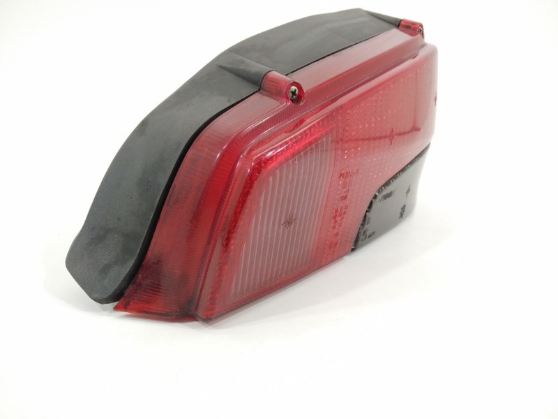 Recambio de piloto trasero derecho para peugeot 106 i (1a, 1c) 1.1 referencia OEM IAM 635184  