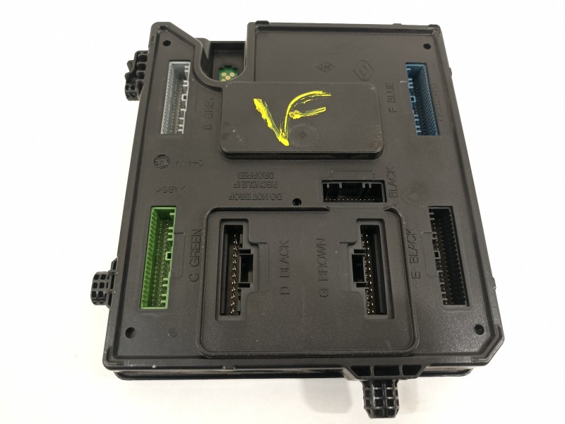 Recambio de modulo electronico para renault scenic iii expression referencia OEM IAM 284B12059R  