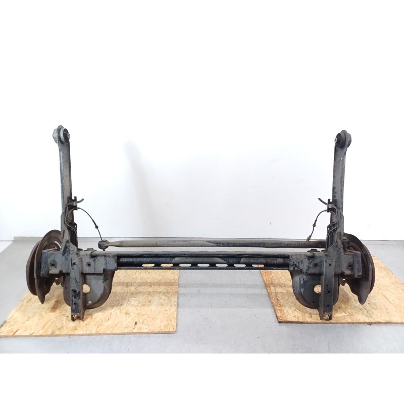 Recambio de puente trasero para opel vivaro furgón/combi (07.2006 =>) combi l1h1 2,7t edition referencia OEM IAM   