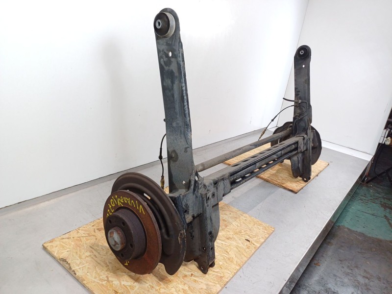 Recambio de puente trasero para opel vivaro furgón/combi (07.2006 =>) combi l1h1 2,7t edition referencia OEM IAM   