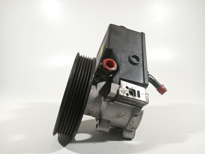 Recambio de bomba direccion para ssangyong kyron 200 xdi limited referencia OEM IAM 6654601680  