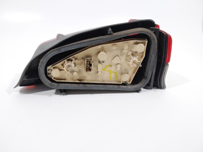 Recambio de piloto trasero izquierdo para peugeot 106 i (1a, 1c) 1.1 referencia OEM IAM 635084  