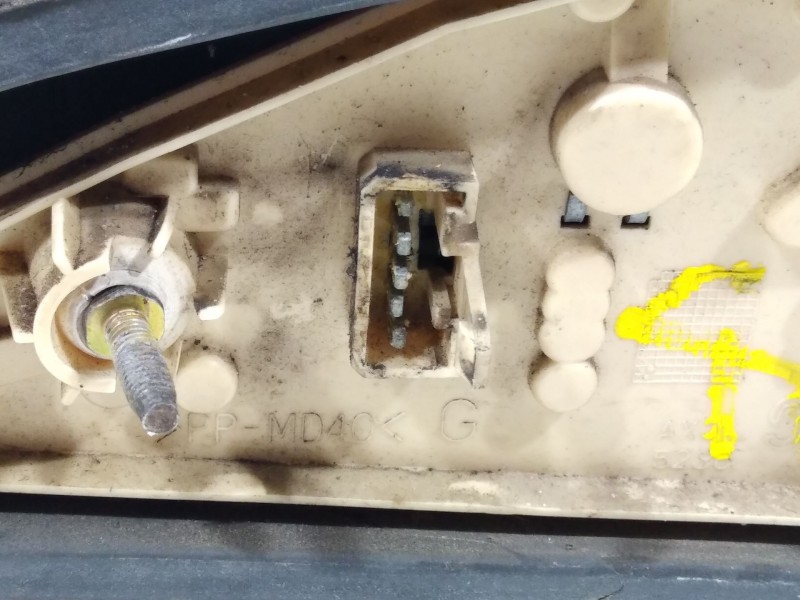 Recambio de piloto trasero izquierdo para peugeot 106 i (1a, 1c) 1.1 referencia OEM IAM 635084  