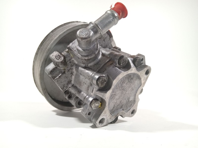 Recambio de bomba direccion para audi a6 berlina (4b2) 2.5 tdi referencia OEM IAM 4B0145155R  