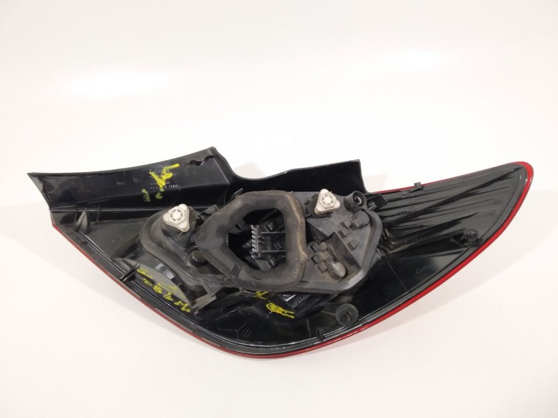 Recambio de piloto trasero izquierdo para opel corsa d ´´111 years´´ referencia OEM IAM 89316319  