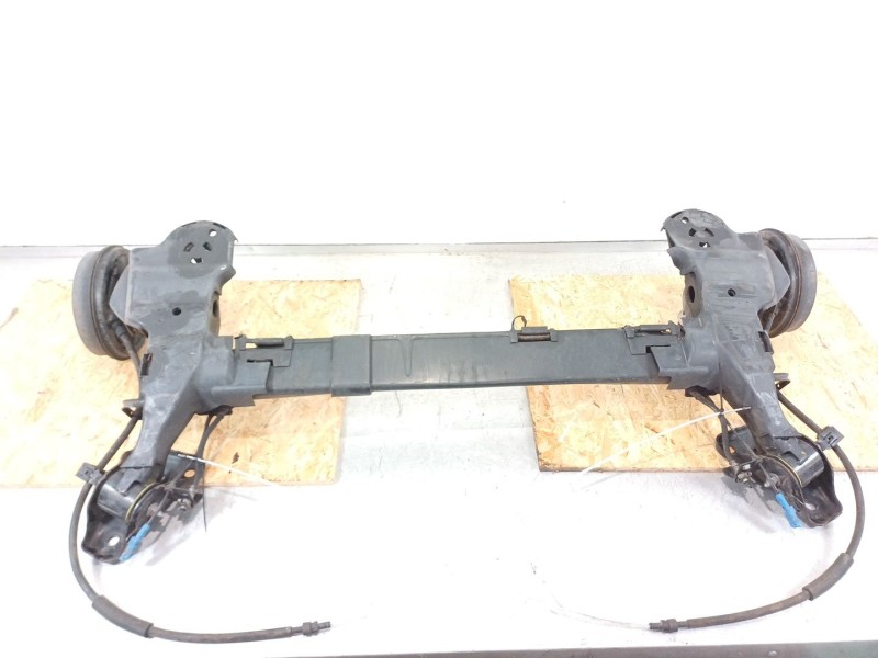 Recambio de puente trasero para citroën c-elysée shine referencia OEM IAM   