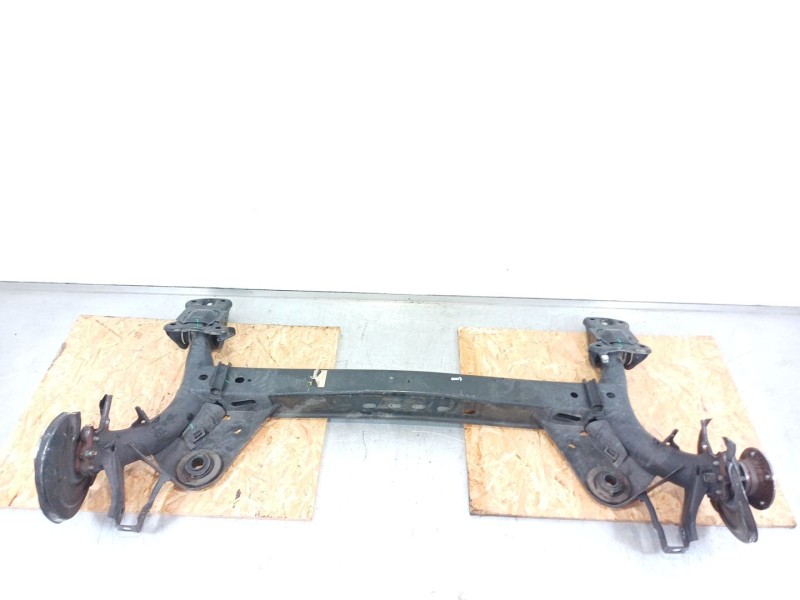 Recambio de puente trasero para volkswagen t-roc advance referencia OEM IAM 5Q0501049BJ  