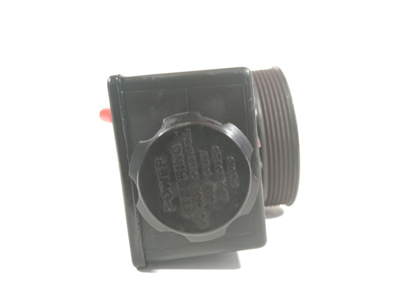 Recambio de bomba direccion para ssangyong rodius xdi referencia OEM IAM 6654602480  